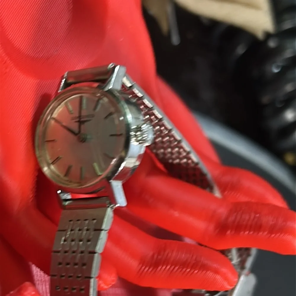 🔥 🔥 LONGINES classic Quartz‎ Ladies Watch